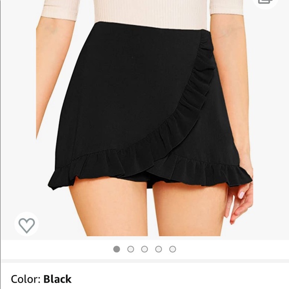 Black ruffle skort - Picture 2 of 2